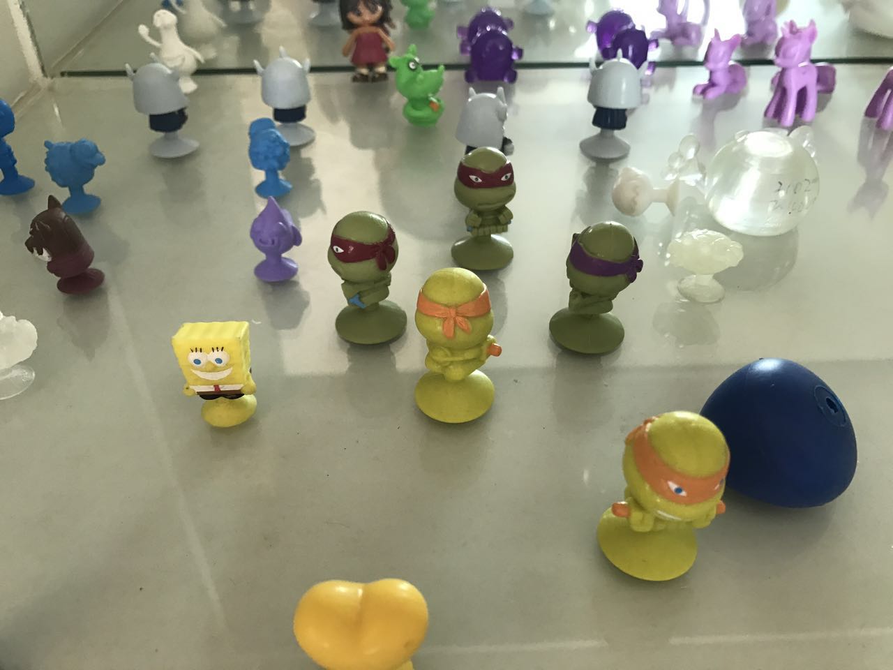 玩具 (1) 玩具 (1)